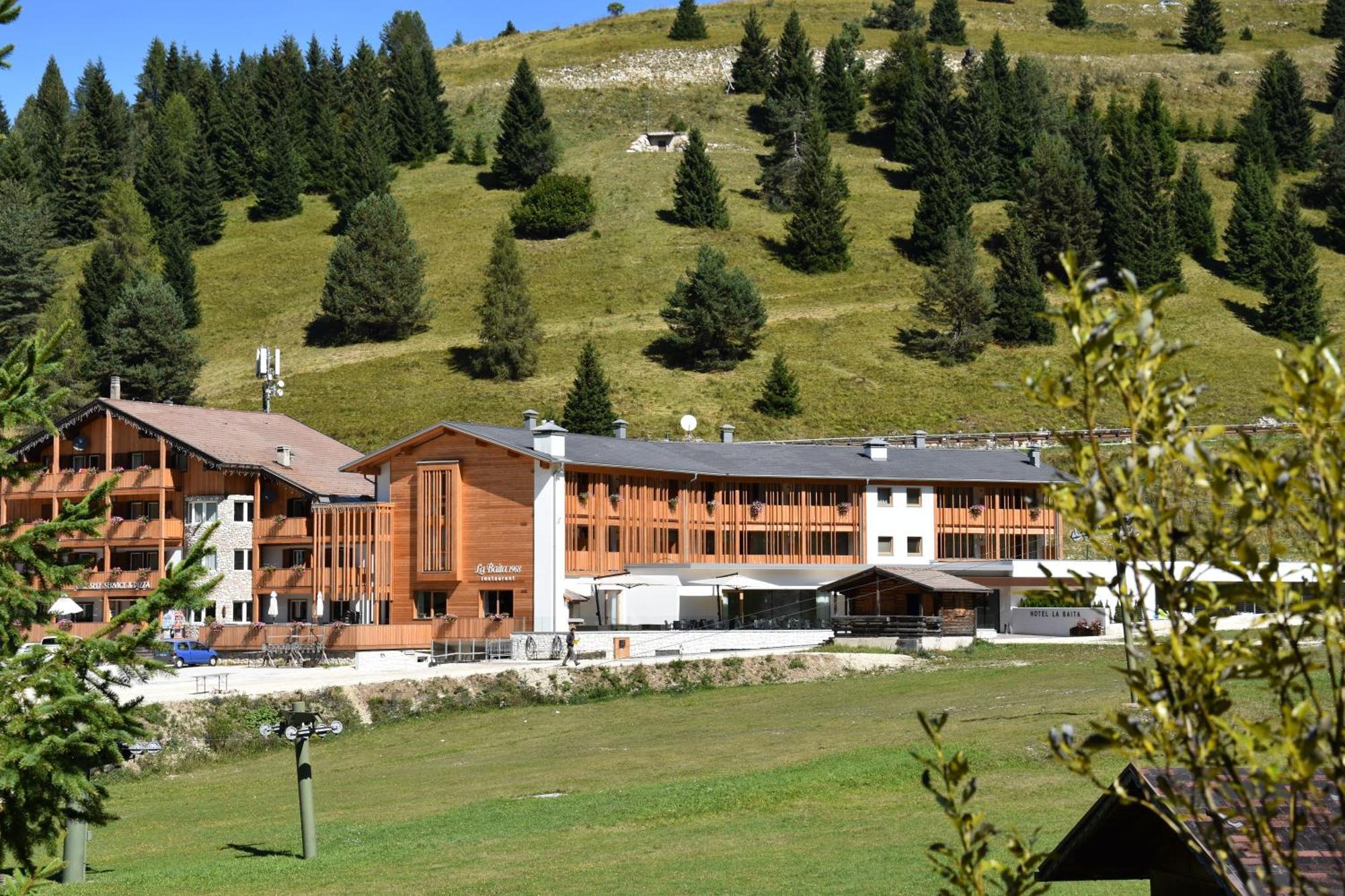 Hotel La Baita Folgaria Ngoại thất bức ảnh